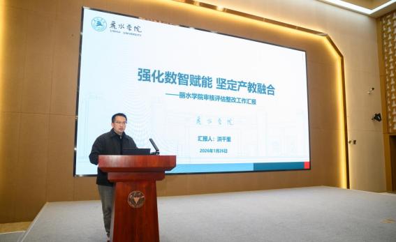 60828d0cdab58fb1268829ebfc96c95f